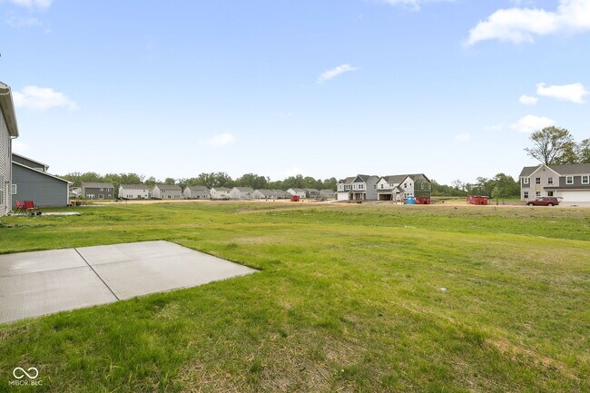Building Photo - 335 Atlas Dr