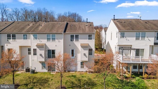 Building Photo - 7076 Water Oak Rd