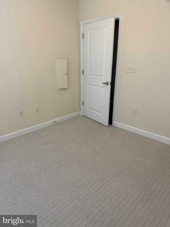 Building Photo - 17 Clay Lodge Ln