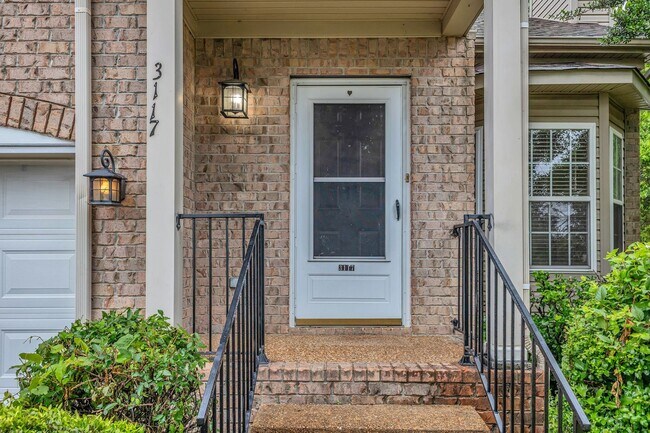 Building Photo - Awesome 3BR/2BA home near Percy Priest!