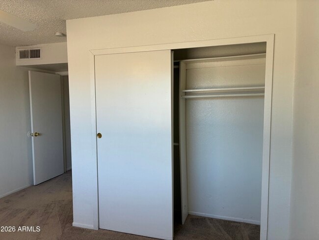 Building Photo - 5915 W Tierra Buena Ln