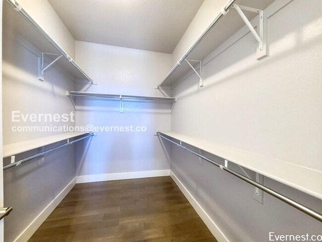 Building Photo - 5470 Trenton St