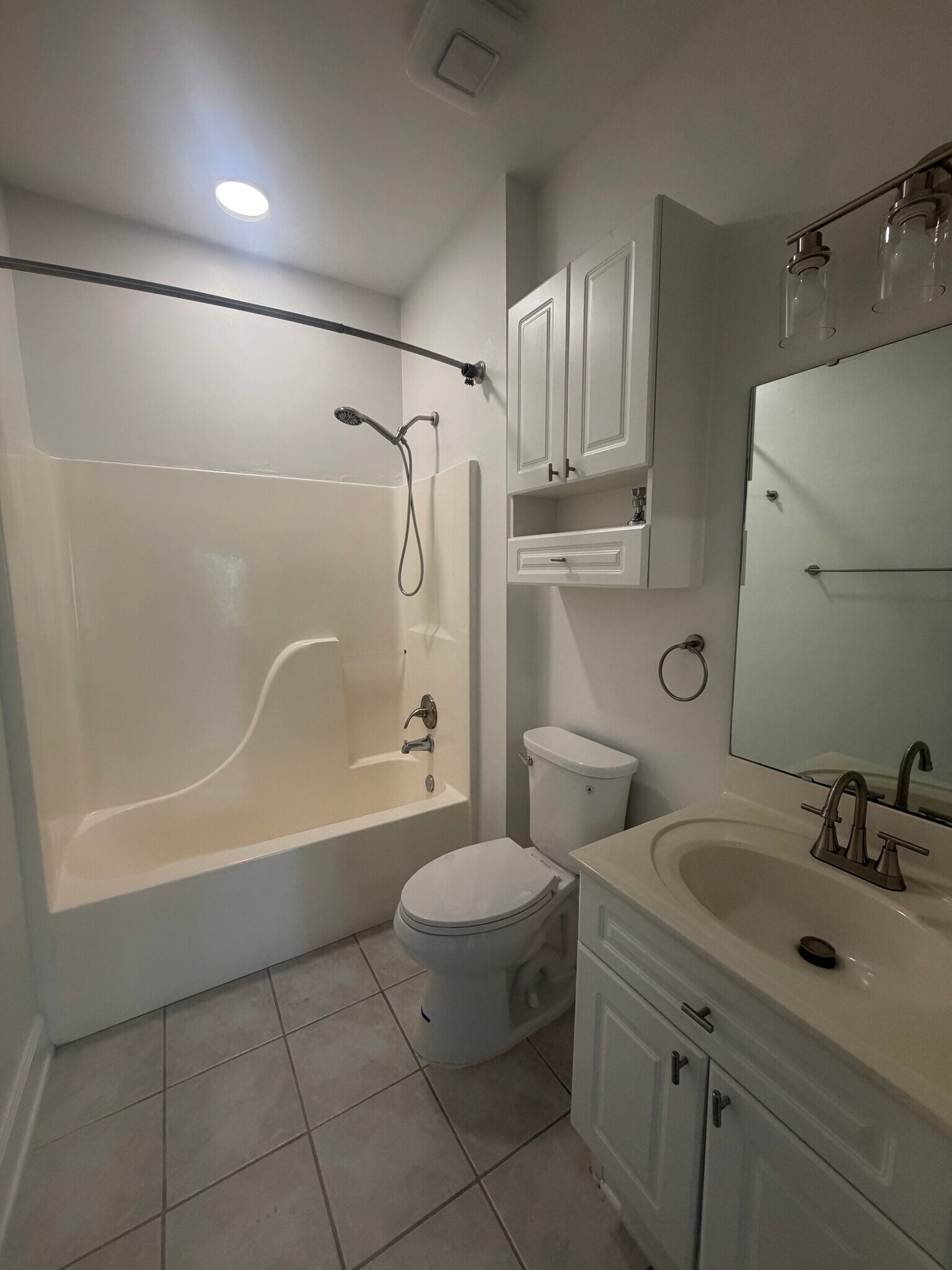 Building Photo - 8733 Coralbell Ln