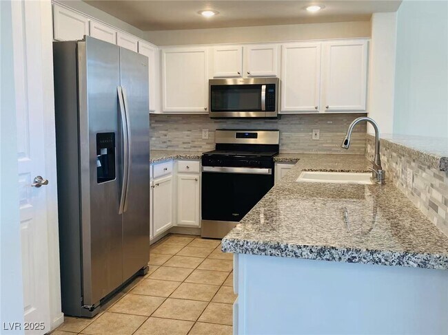 Building Photo - 908 Duckhorn Ct