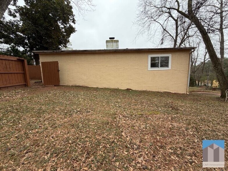 Building Photo - 1252 Lawrenceville Suwanee Rd