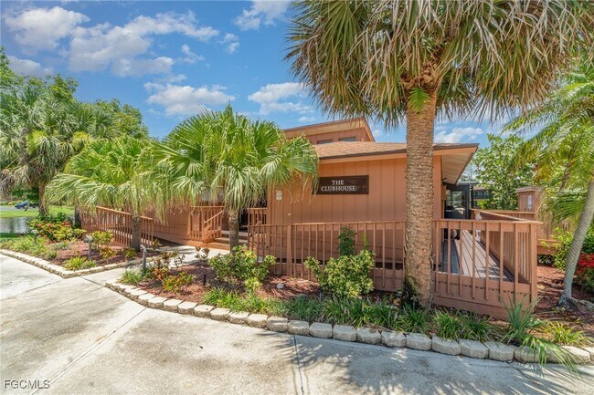 Building Photo - 17287 Timber Oak Ln