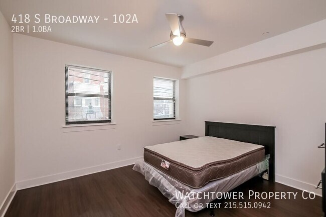 Building Photo - 418 S Broadway-102A