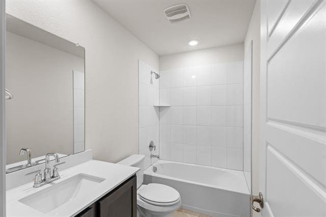 Building Photo - 647 Carters Grv Dr