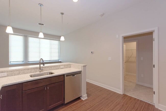 Building Photo - 101 Nott Terrace