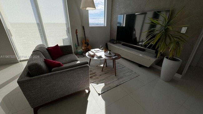 Building Photo - 7875 NW 107th Ave