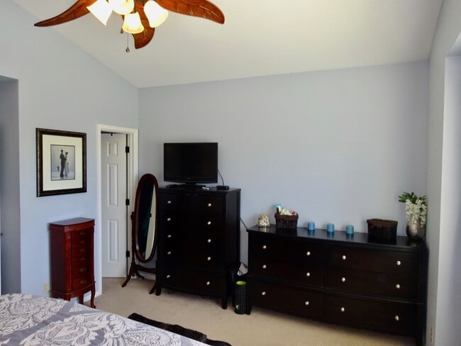 Building Photo - 6473 S Tabor Ct
