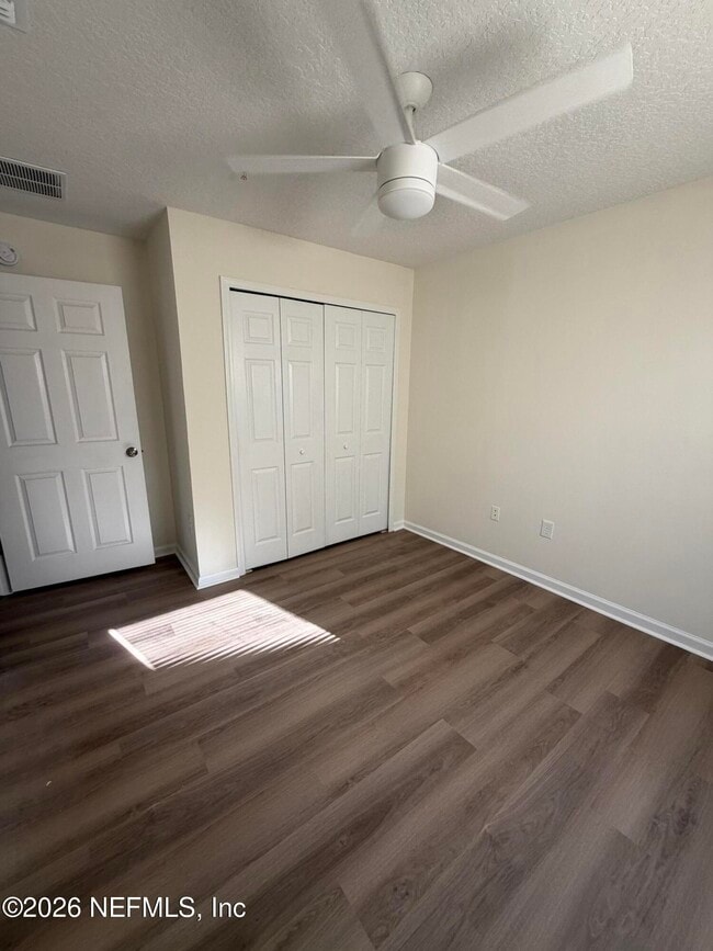 Building Photo - 1418 Manotak Point Dr