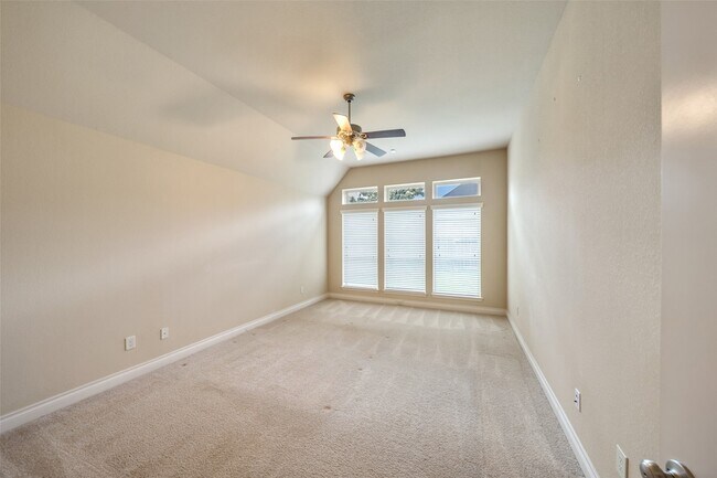 Building Photo - 29022 Crested Butte Dr