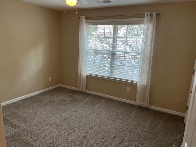 Building Photo - 3338 Castleberry Village Cir