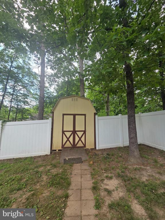 Building Photo - 104 Crutchfield Cir