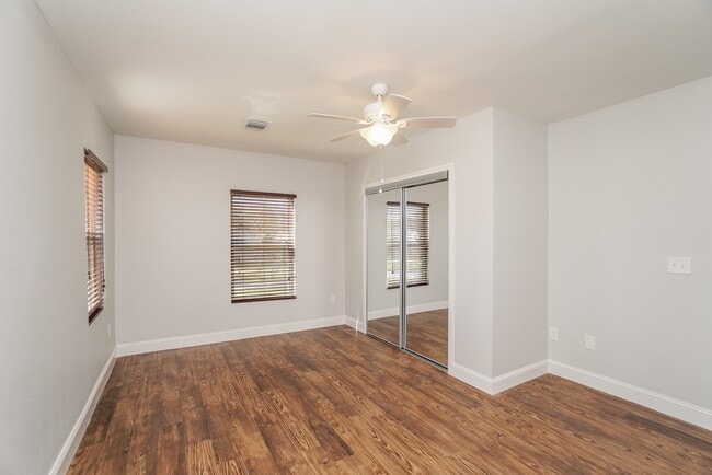 Building Photo - 3415 Southmore Blvd