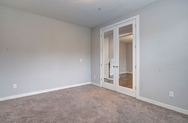 Building Photo - STUNNING CAMAS NORTH HILLS 4 BR, 3.5 BATH HOME~ CAMAS SCHOOLS~ PET FRIENDLY!