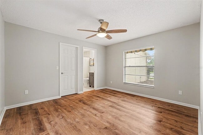 Building Photo - 17703 Cranbrook Dr