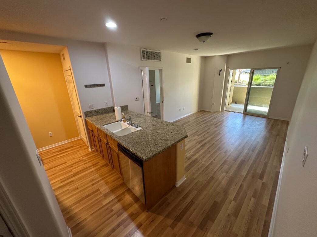 Building Photo - 2750 Artesia Blvd