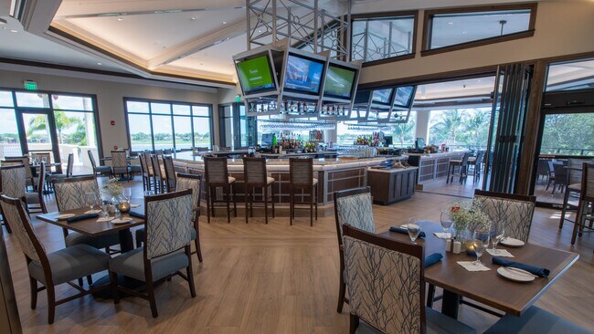 Building Photo - CALLING ALL GOLF ENTHUSIASTS ** STUNNING 2...