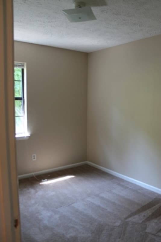 Building Photo - 306 Gillespie Rd