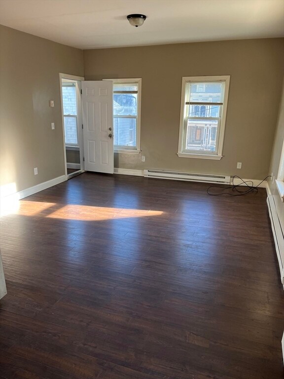 Building Photo - 159 4th St