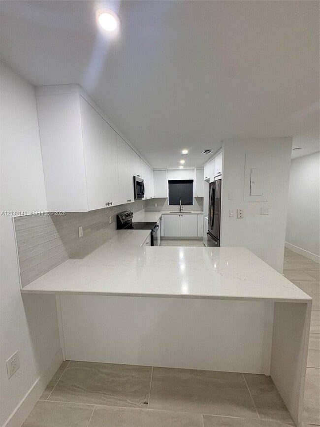 Building Photo - 15430 SW 74th Cir Ct