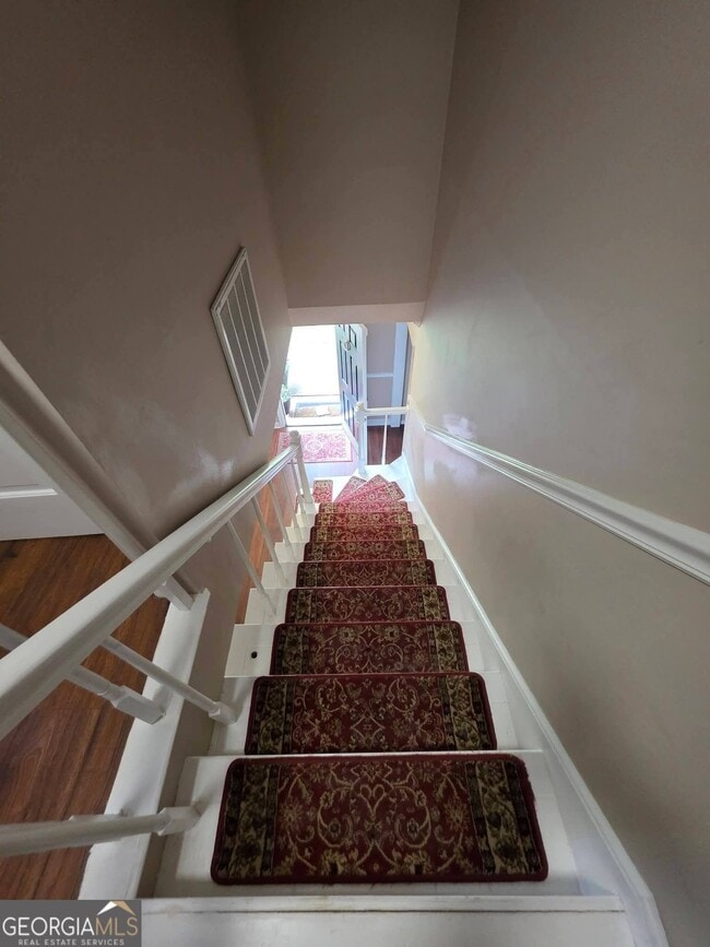Building Photo - 1531 Dartmouth Ct