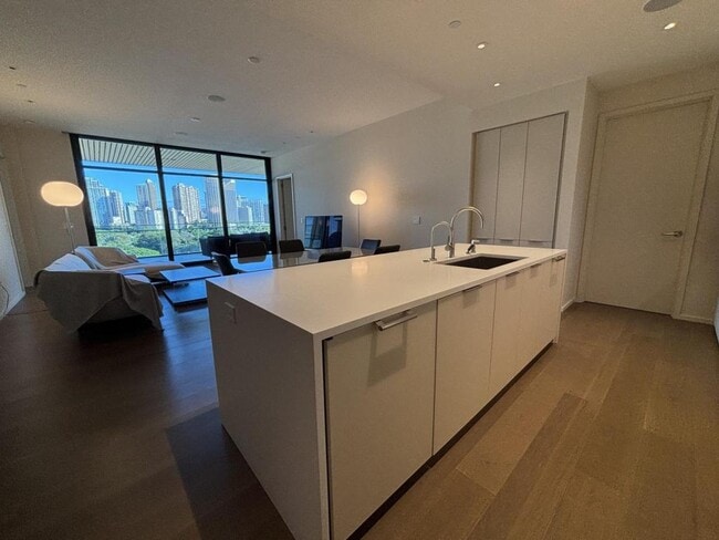 Building Photo - 1388 Ala Moana Blvd