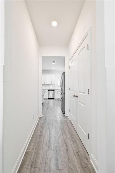 Building Photo - 58 Laurel Cv Dr