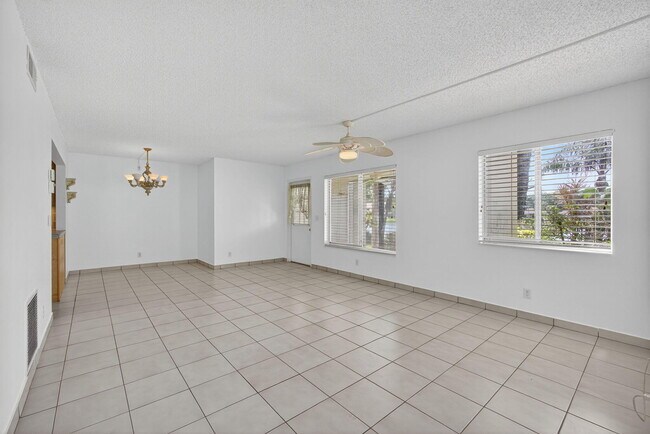 Building Photo - 4992 Sable Pine Cir
