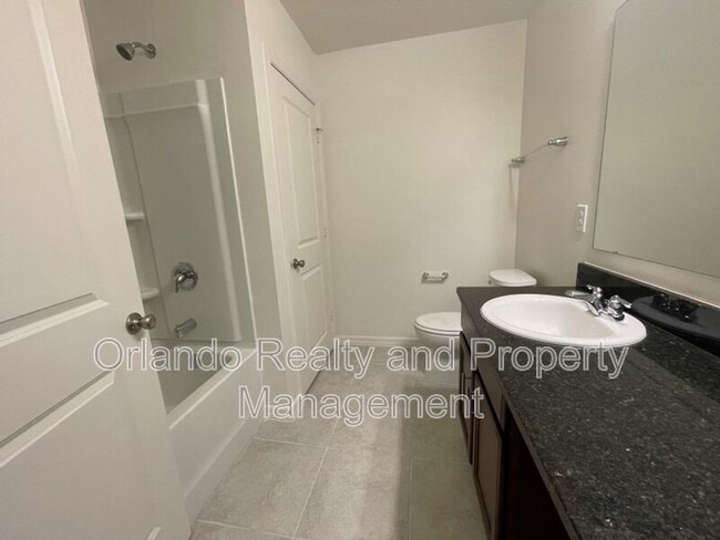 Building Photo - 1529 Venice Ln