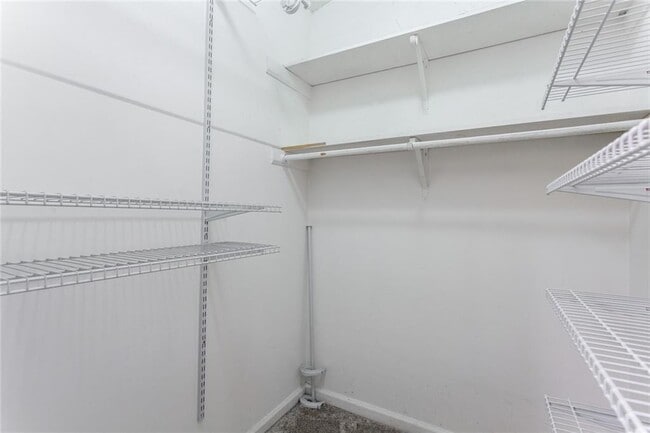 Building Photo - 430 Auldon Ct SE