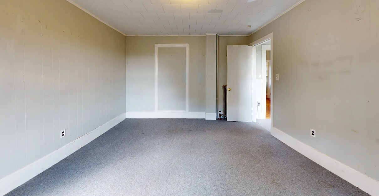 Building Photo - 106 Highland Ave