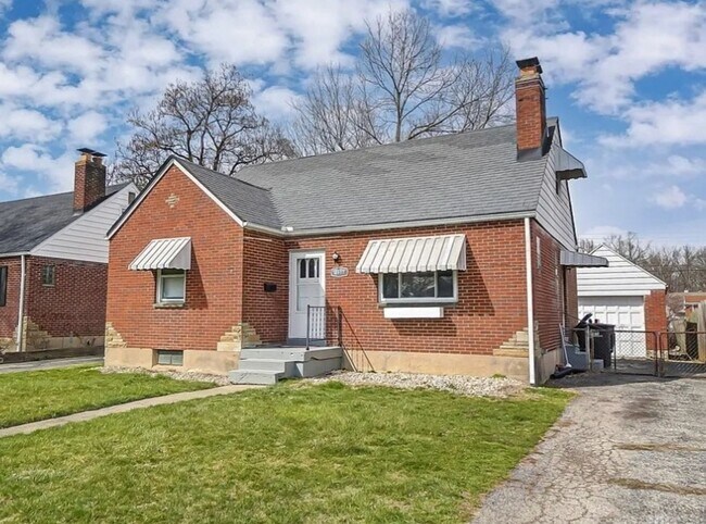 Building Photo - 4917 Lindbergh Blvd