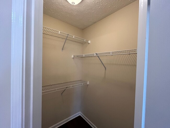 Building Photo - Beautiful Total Electric Home In Phenix Ci...