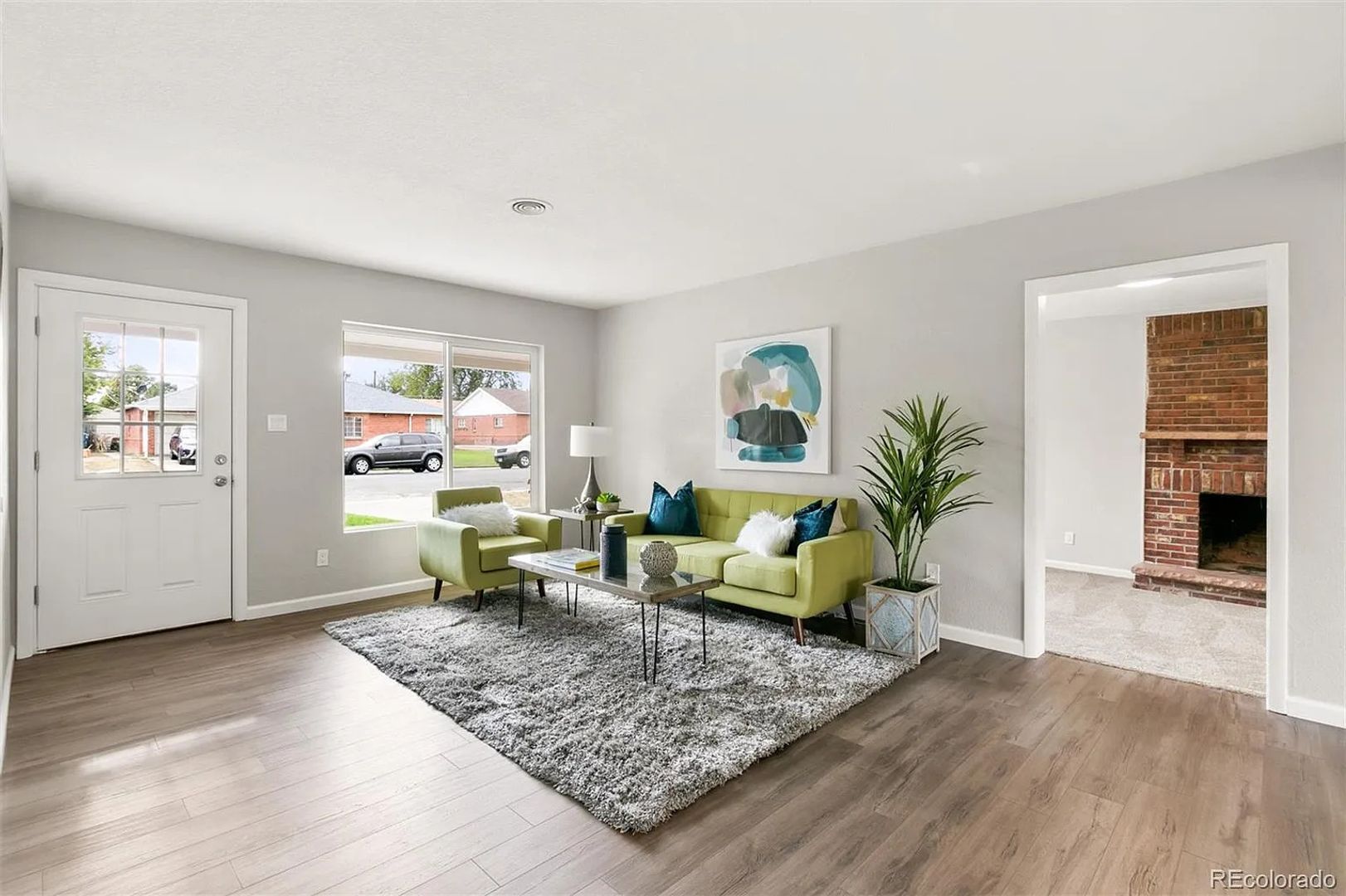 Building Photo - 756 N Revere St