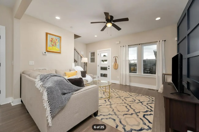 Facing front door - 849 Cherokee Ave