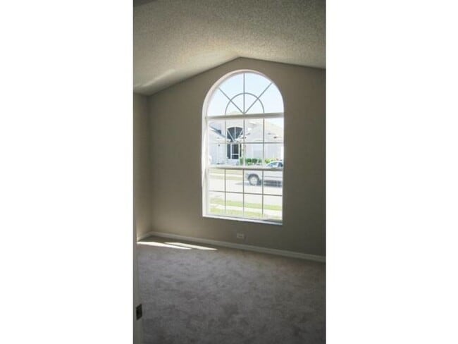 Building Photo - 558 Brayton Ln