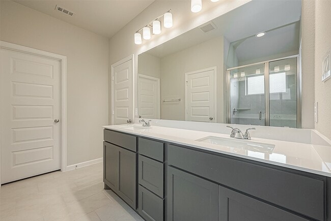 Building Photo - 4243 Colony Ln