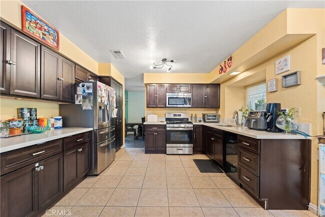 Building Photo - 7726 Whitney Dr
