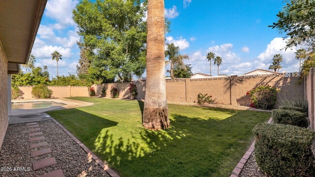 Building Photo - 8108 E Del Joya Dr