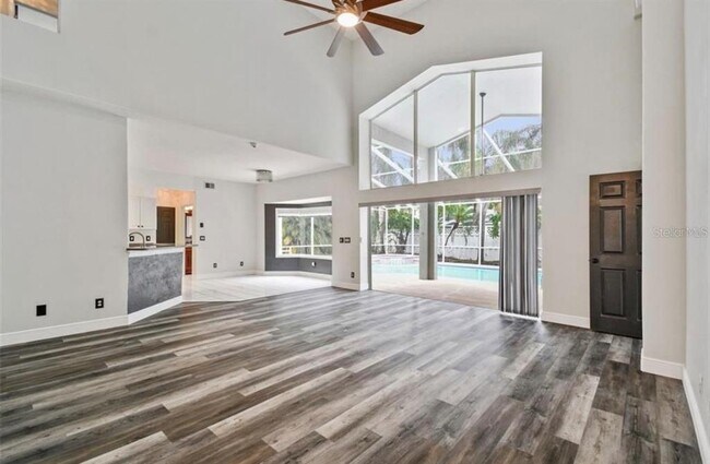 Building Photo - 16003 Ridley Pl