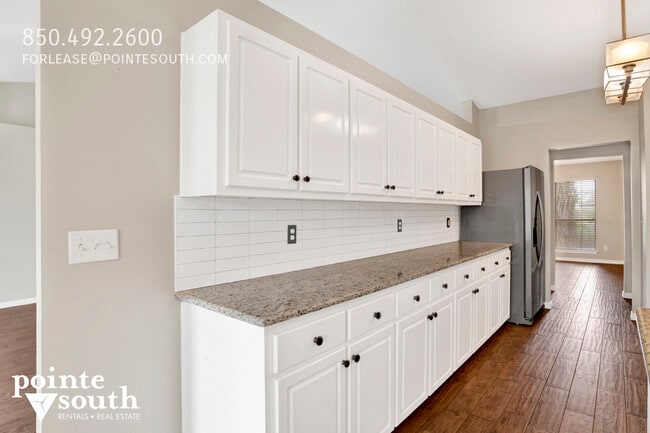 Building Photo - 3014 Concho Dr