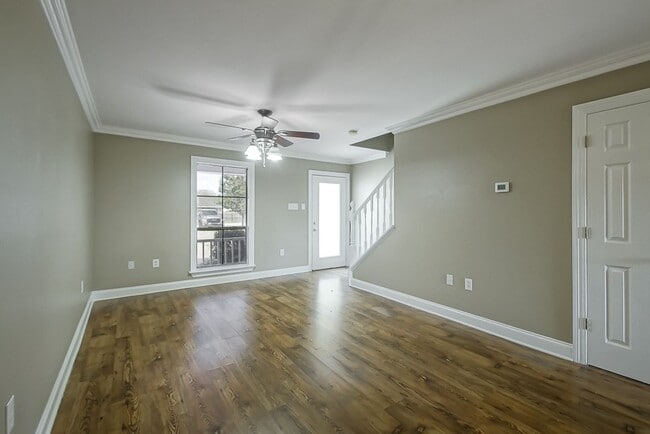 Building Photo - 13080 Burgess Ave