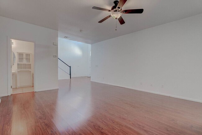 Building Photo - 3109 Strawberry Park Dr