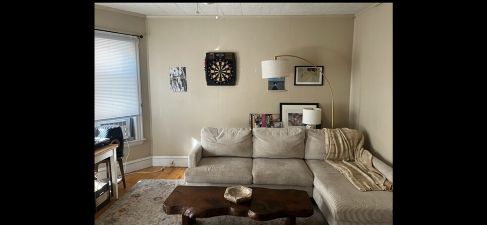 Building Photo - 377 Highland Ave