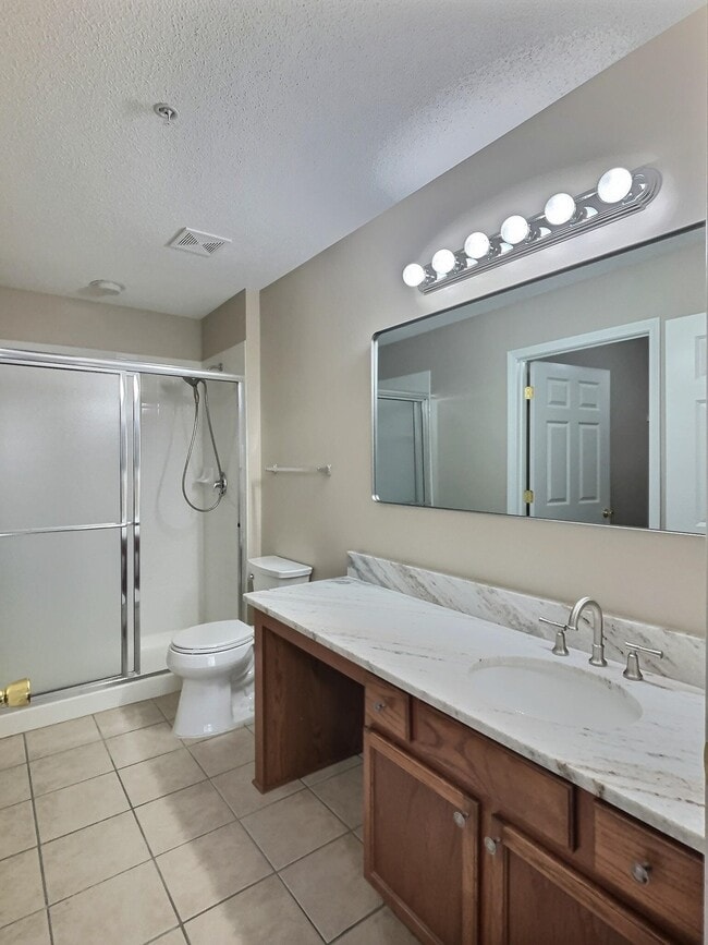 Building Photo - 1125 Oak Timber Cir