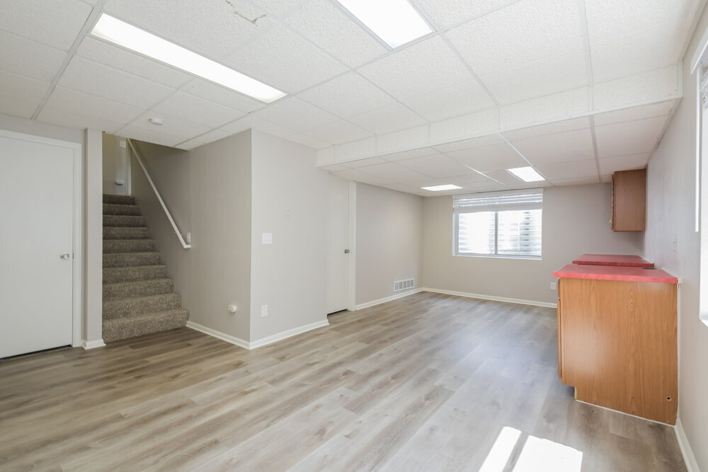 Building Photo - 18842 E Chenango Pl