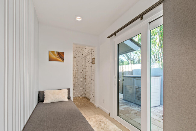 Building Photo - 11792 Wimbledon Cir
